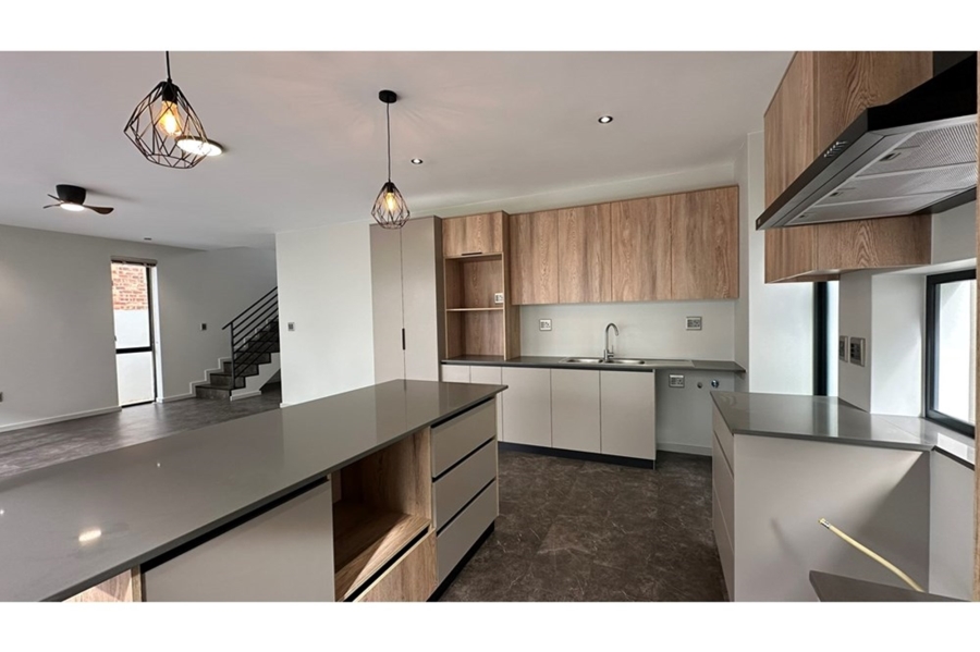 To Let 3 Bedroom Property for Rent in Paarl Central Western Cape